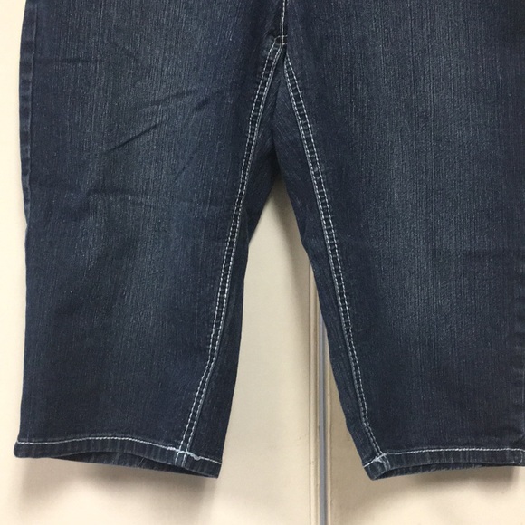 Moto Blues women’s jean shorts size 14 - Picture 4 of 5